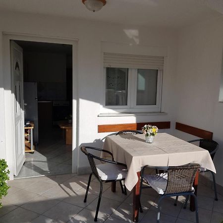 Apartamento Astra Vir Exterior foto