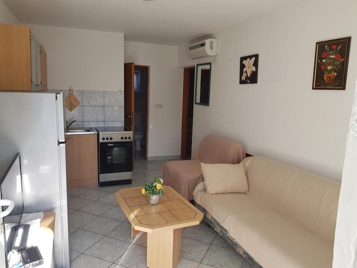 Apartamento Astra Vir Exterior foto