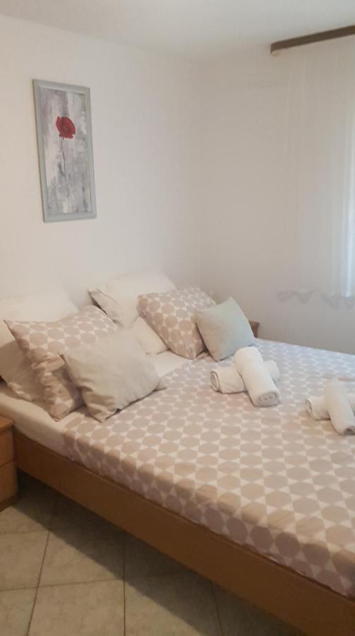 Apartamento Astra Vir Exterior foto